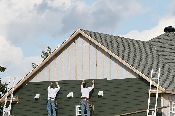 Professional Siding Inspection technician working in Charles City, VA